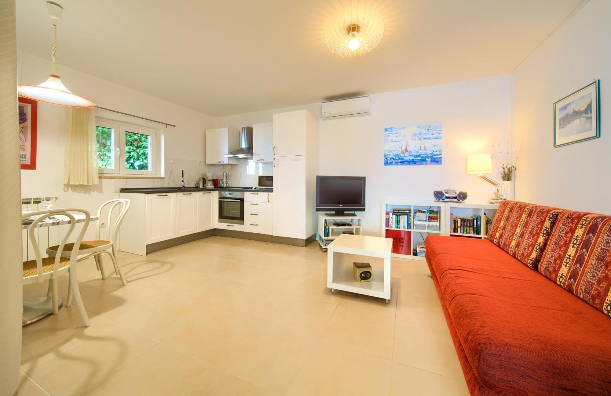 Apartments Six Kraljevica Bagian luar foto